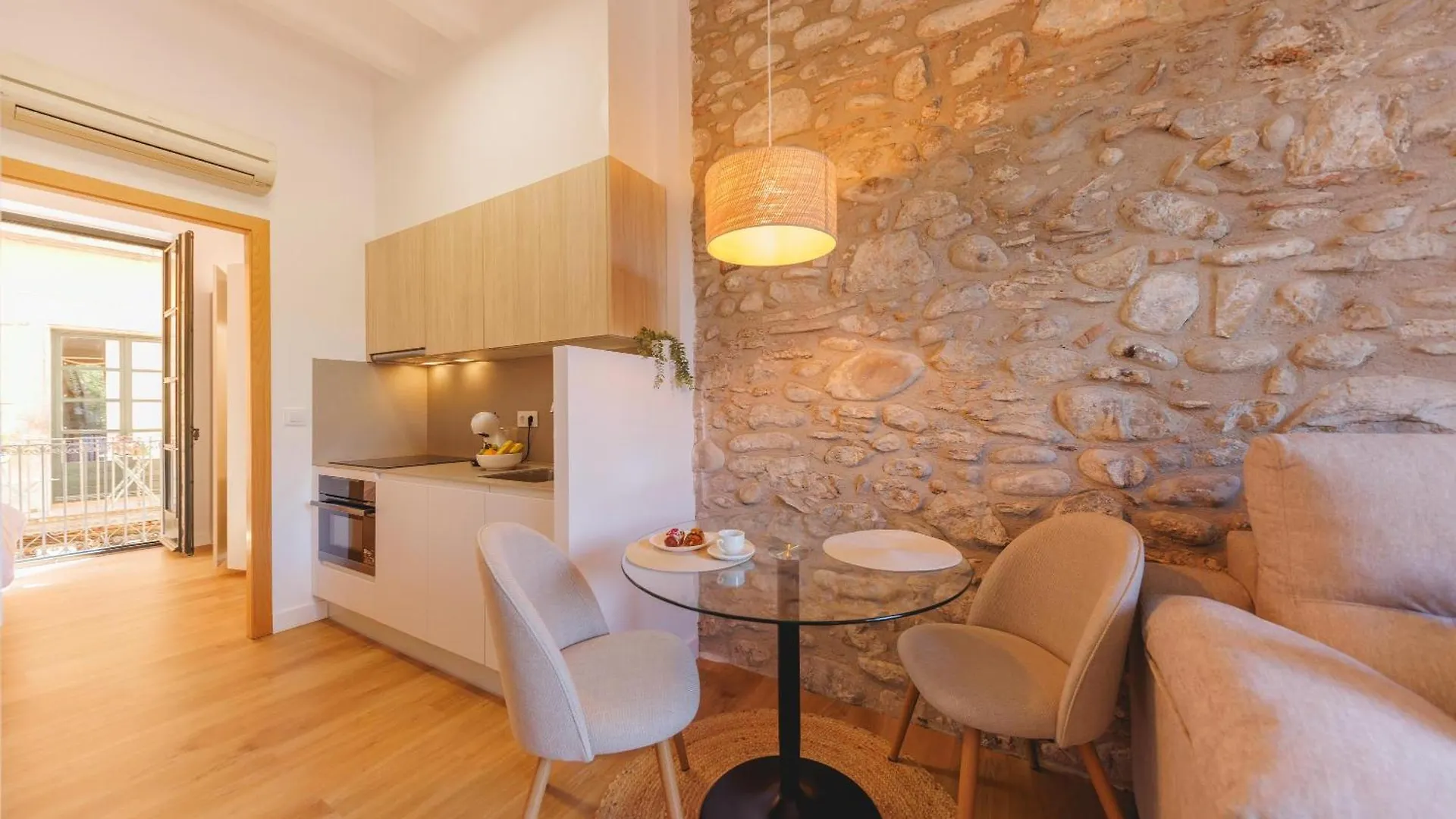 Bravissimo Calderers, Monthly Apartments Girona