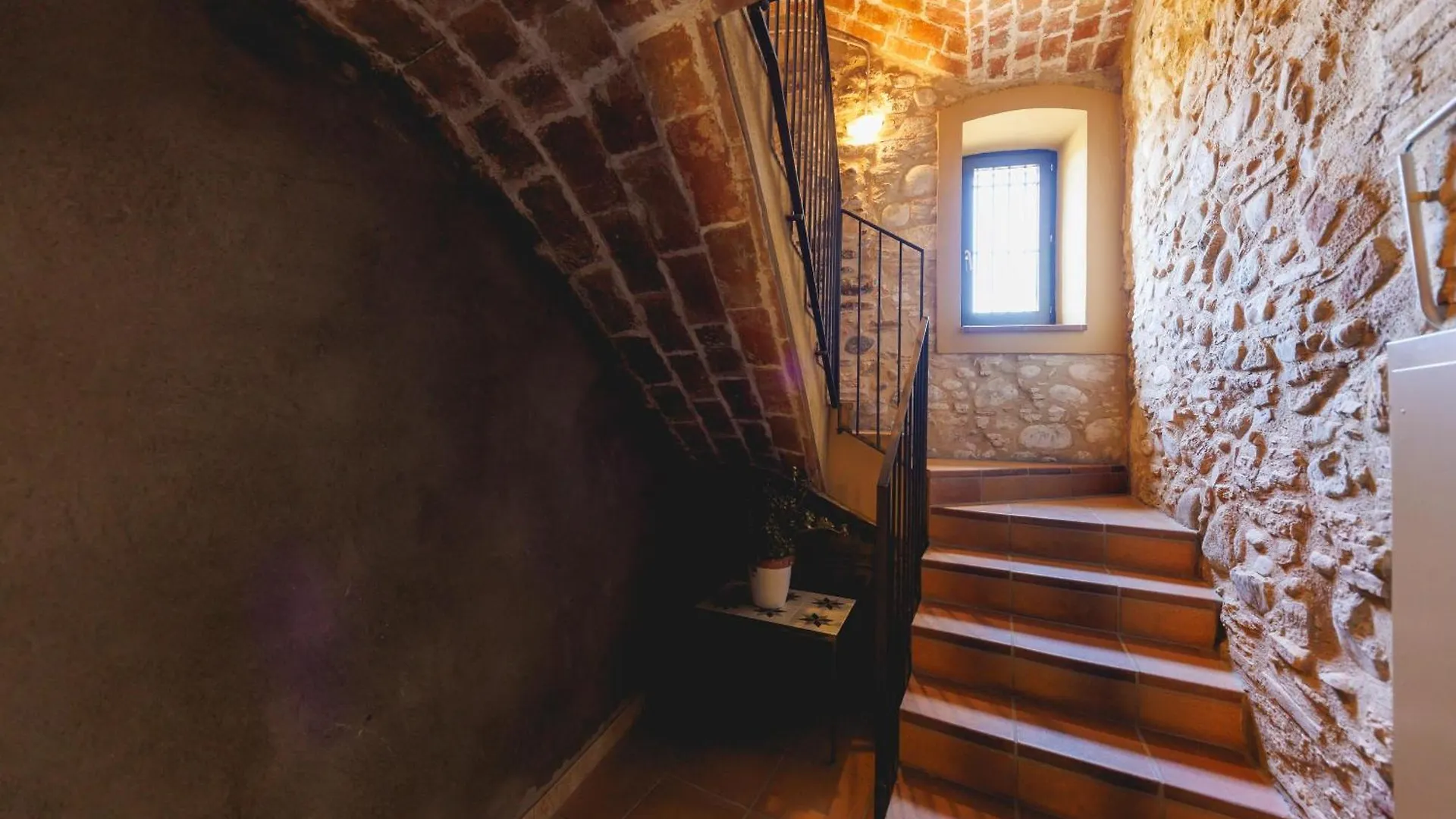 Bravissimo Calderers, Monthly Apartments Girona